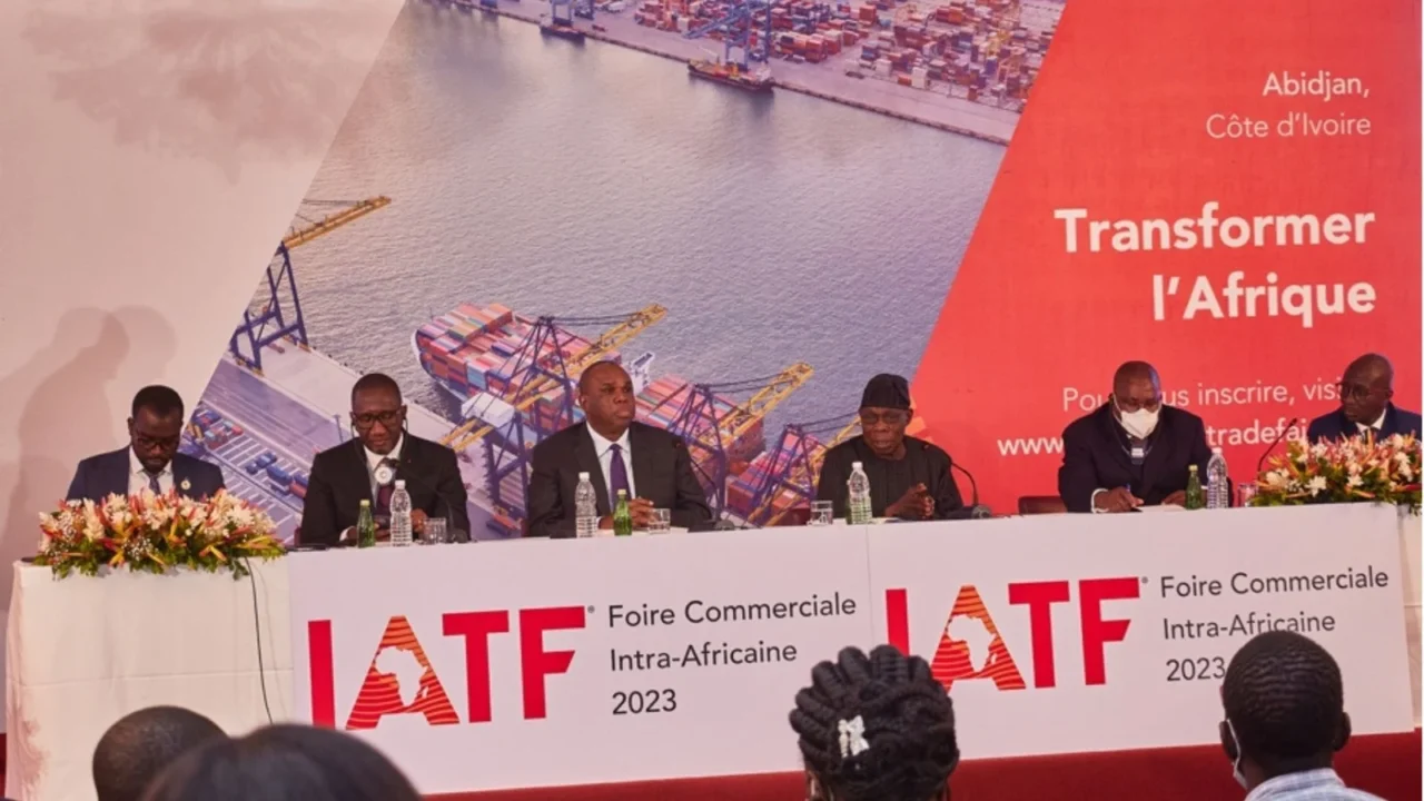 Algérie à l’IATF 2025 : contrats majeurs et annonces clés Algérie à l’IATF 2025 : contrats majeurs et annonces clés