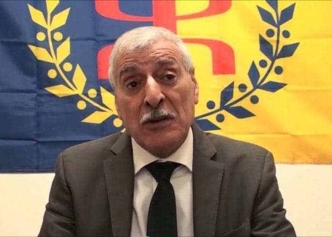La France va- t-il livrer Ferhat Mhenni ? Ferhat Mhenni
