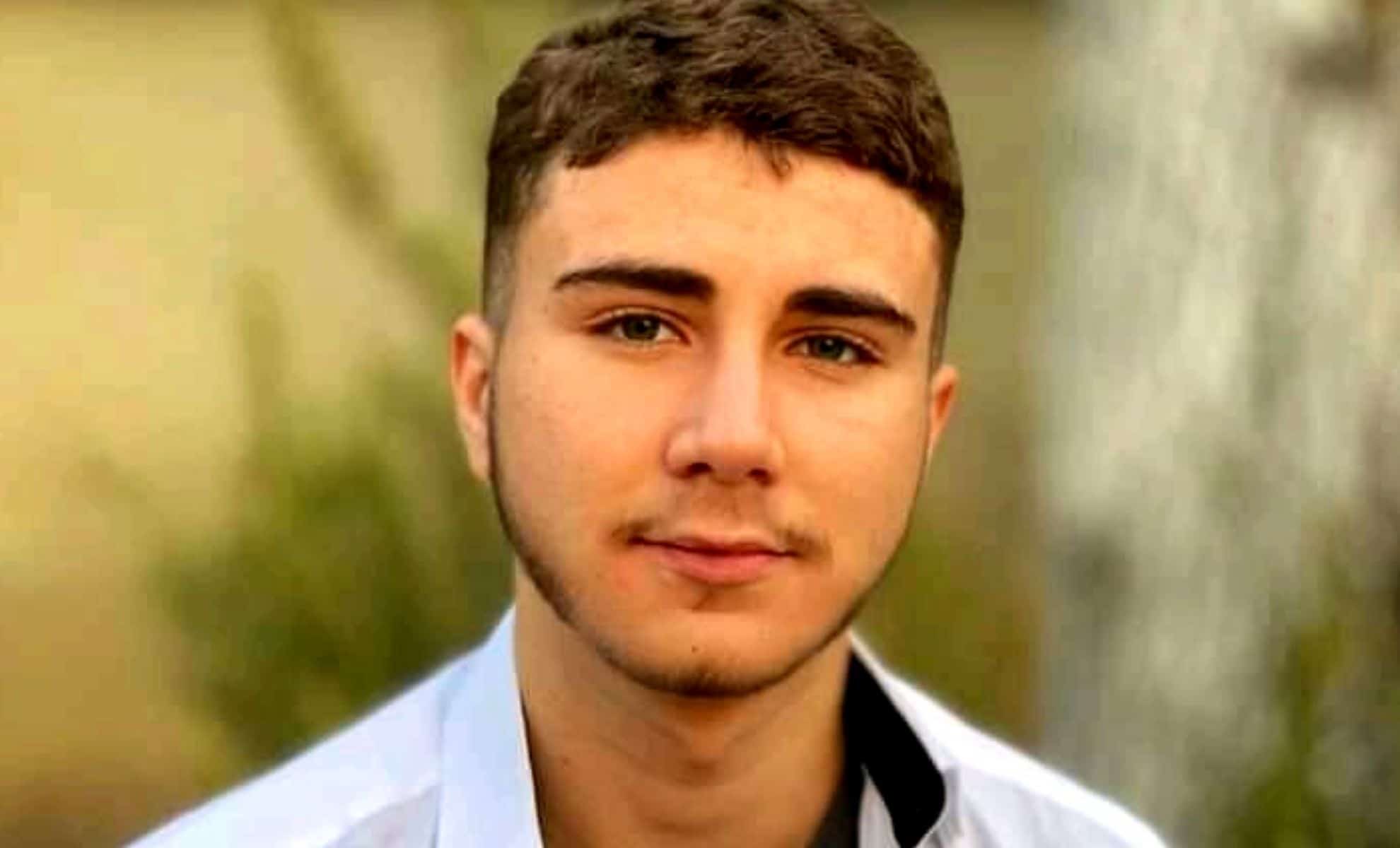 Le meilleur bachelier 2021 en Kabylie quitte l’Algérie pour la France gaya-lahouazi