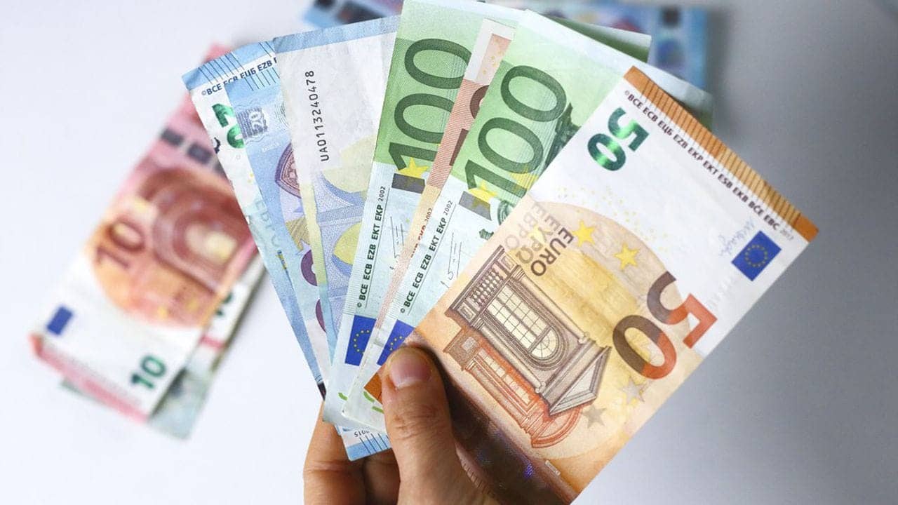 Taux de change : légère baisse de l'euro face au dinar ce lundi 2 mai