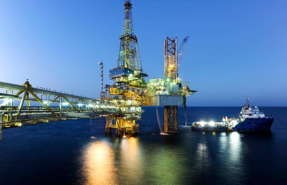 PETROLE