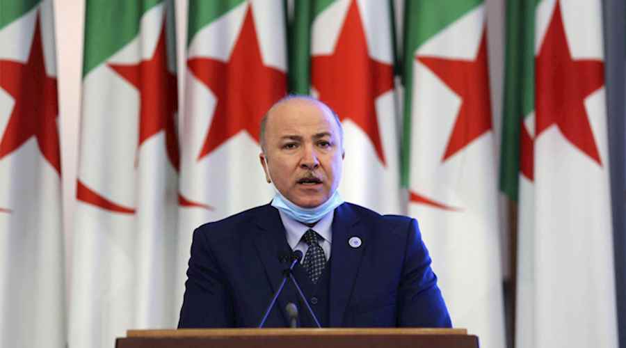 Premier ministre : Les médias sont devenus une menace pour la stabilité interne du pays Ayman bin Abdul Rahman