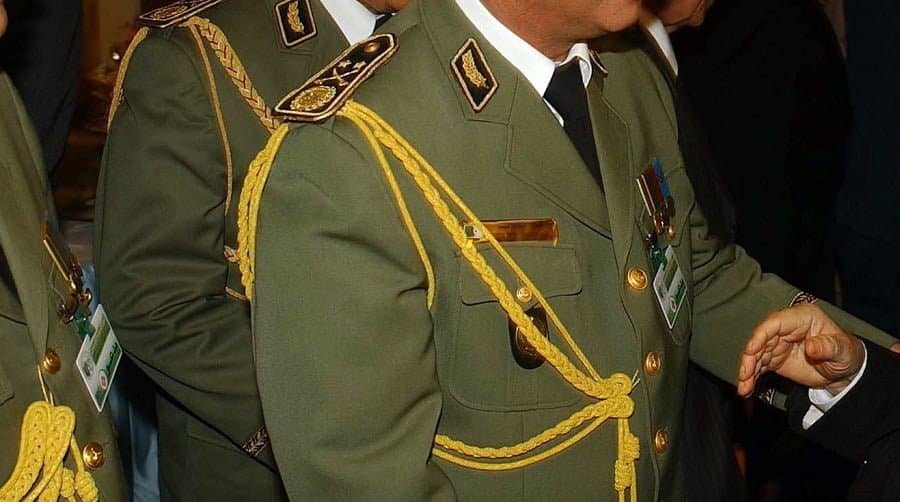 Installation des généraux Titouche et Abdou dans leurs nouvelles fonctions MDN