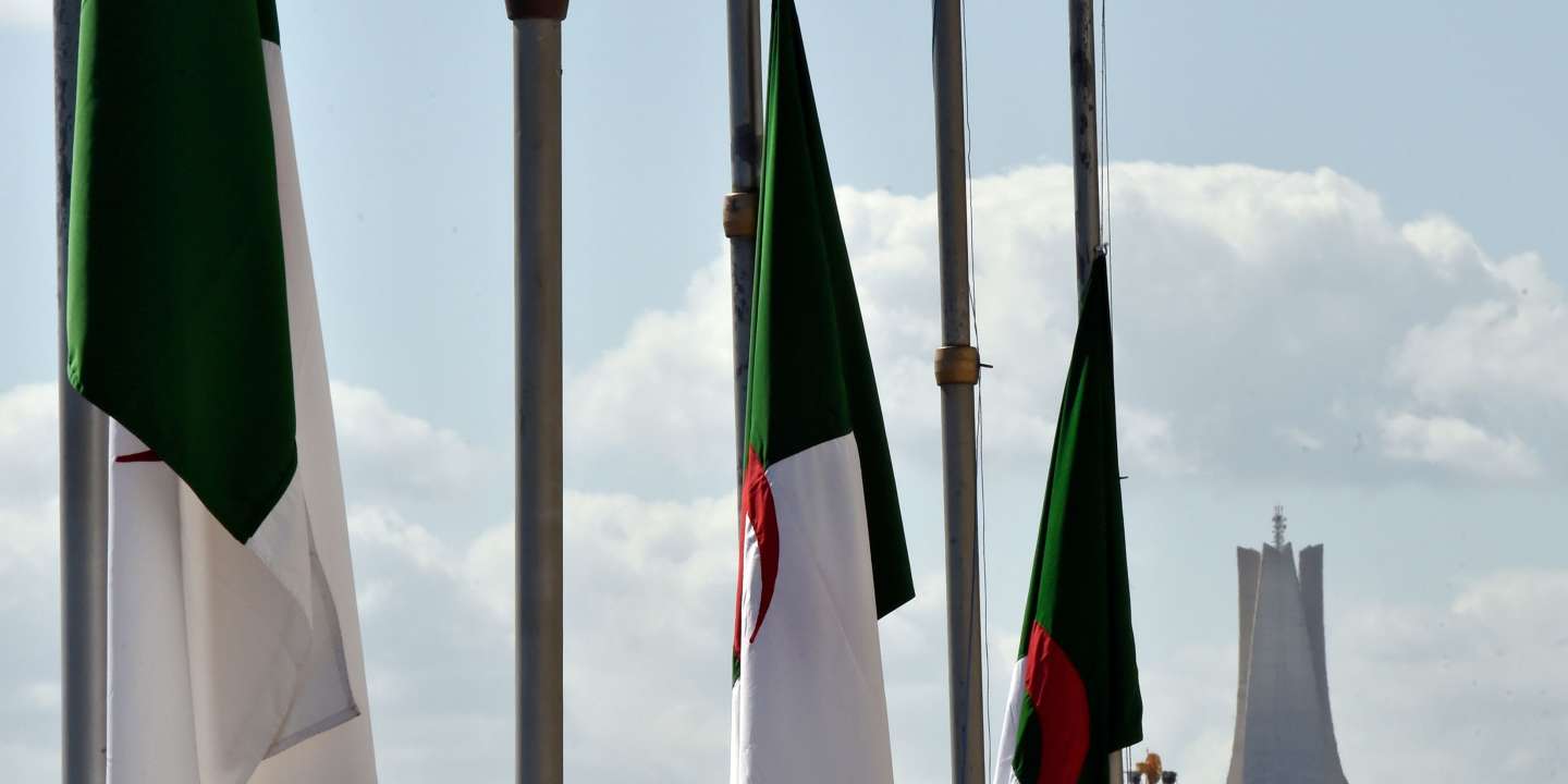 Algérie : « On a marché...avec nos enfants dans les bras »