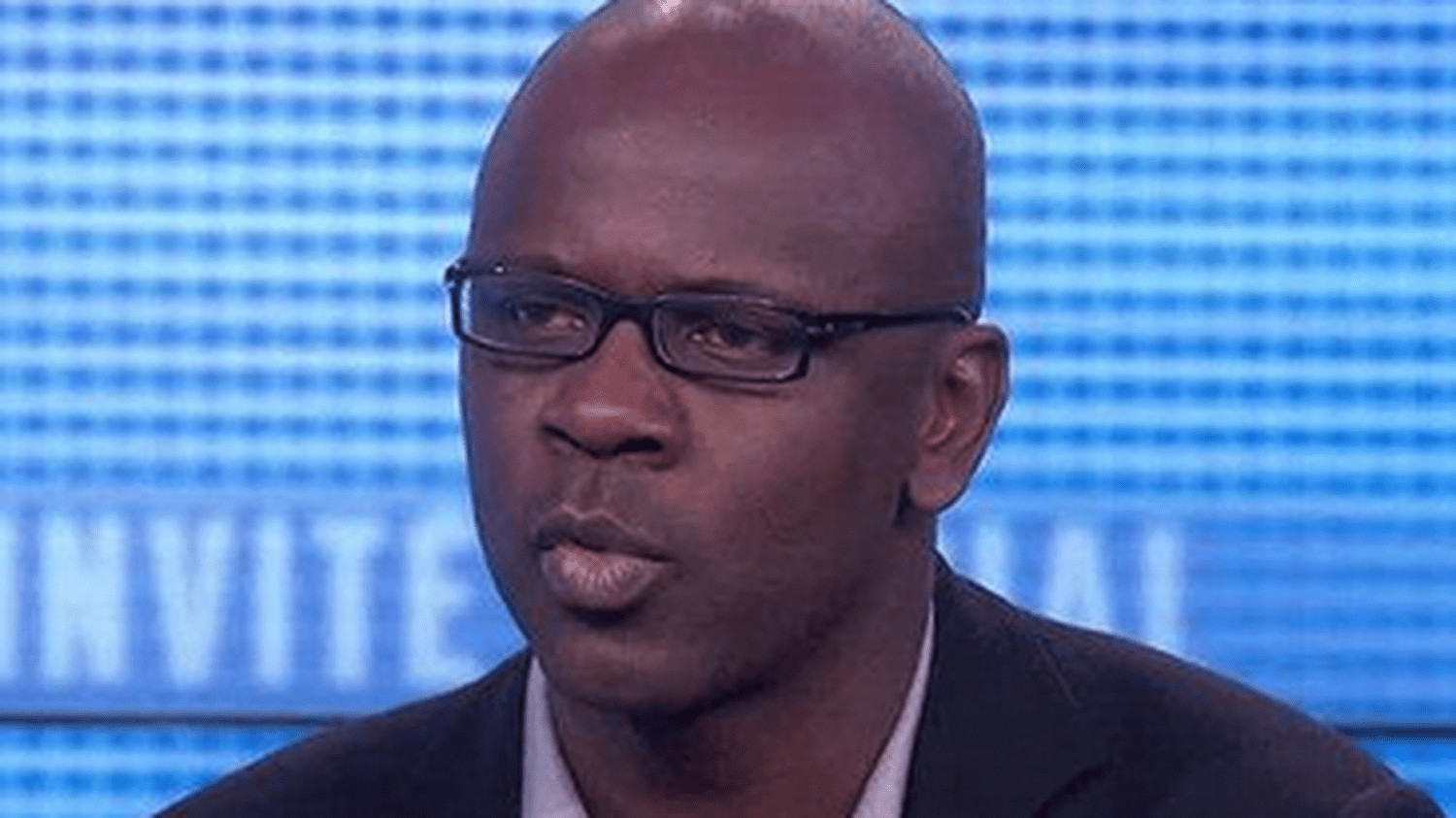 « j’aimerais voir l’Algérie aller se plaindre de l’arbitrage si elle avait gagné le match retour », Lilian Thuram « j’aimerais voir l’Algérie aller se plaindre de l’arbitrage si elle avait gagné le match retour », Lilian Thuram
