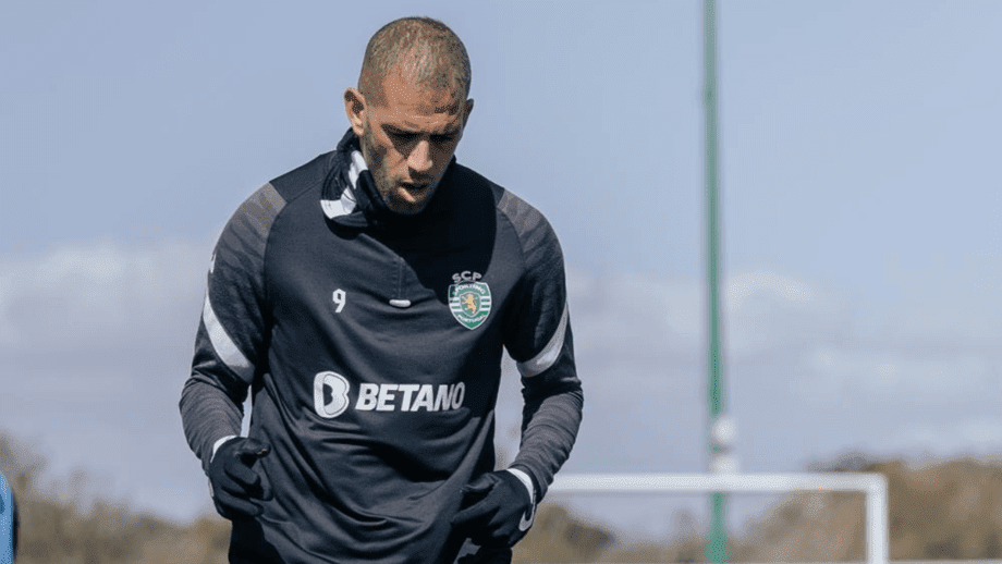 Mercato : Slimani à Brest, ça se complique Mercato : Slimani à Brest, ça se complique