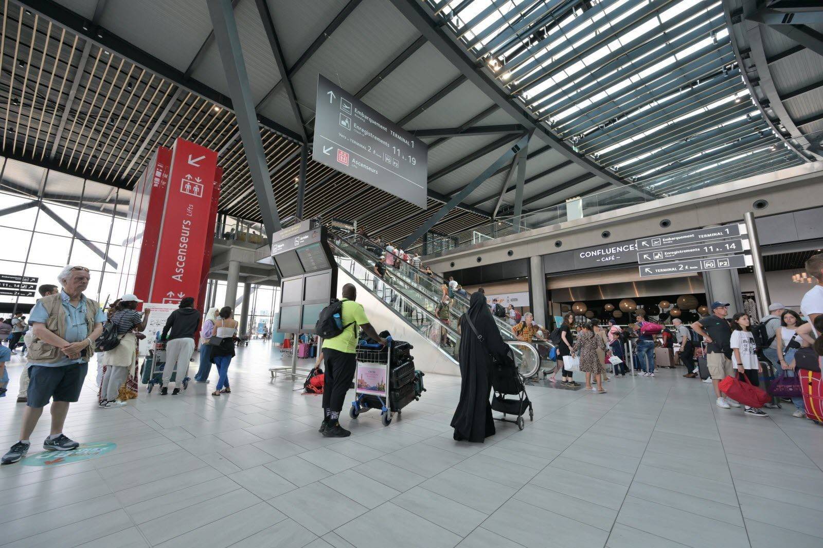 L’aéroport de Lyon : tout savoir sur la grève prévue ce week-end