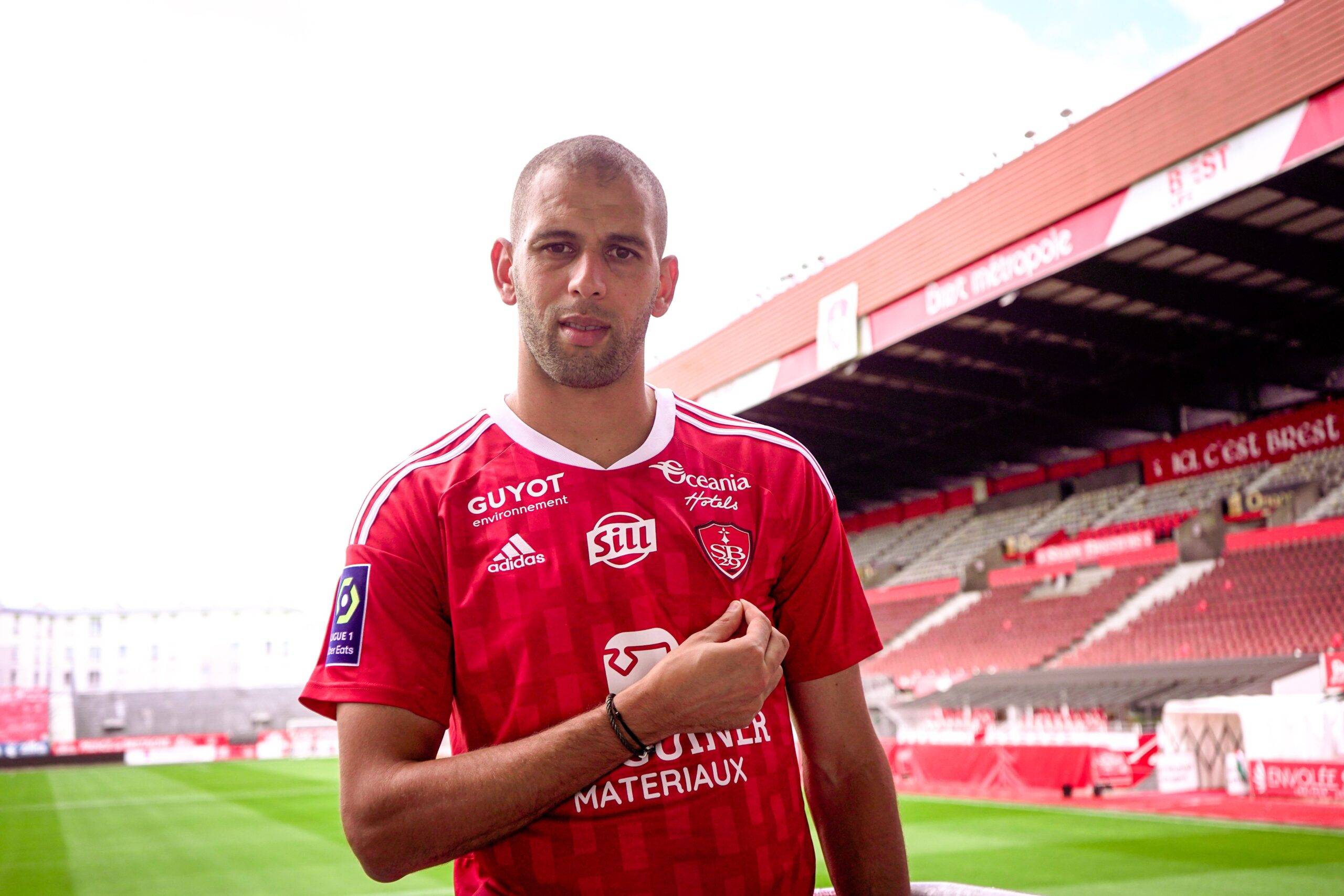 Brest : Slimani réagit suite à son arrivée Brest : Slimani réagit suite à son arrivée