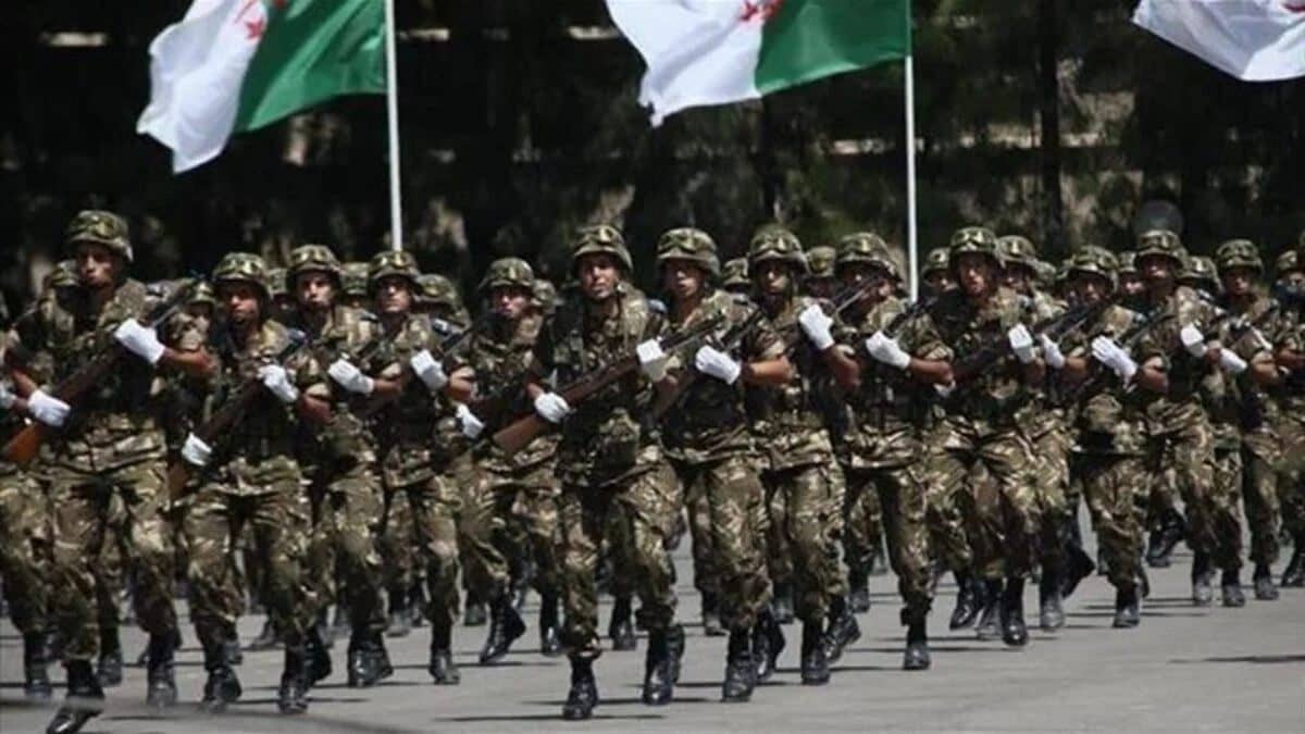 Algérie: Le général-major Djebar M’henna nouveau Directeur Générale de la Sécurité extérieure
