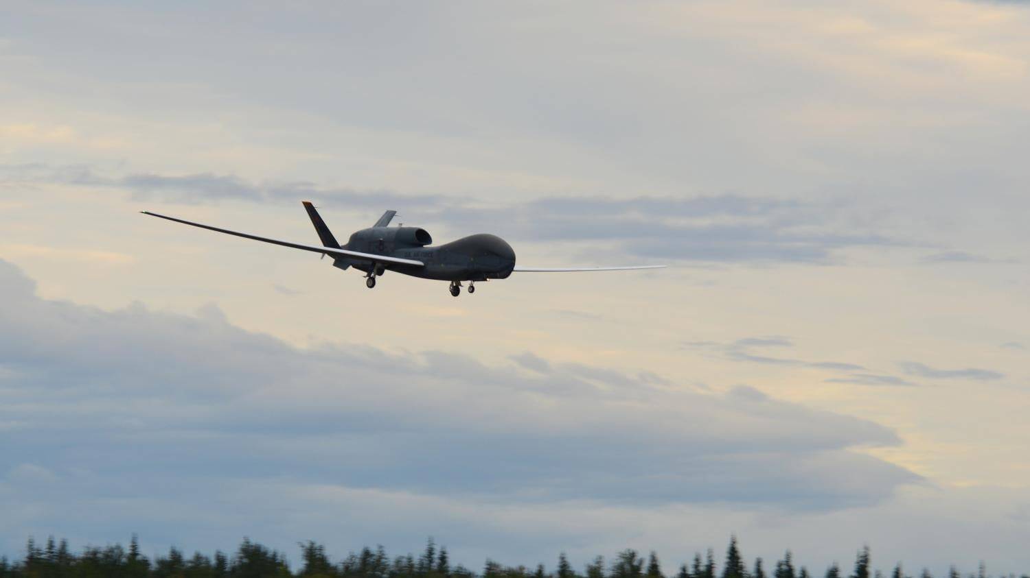 Face au Maroc l’Algérie compte acquérir le drone turc Aksungur