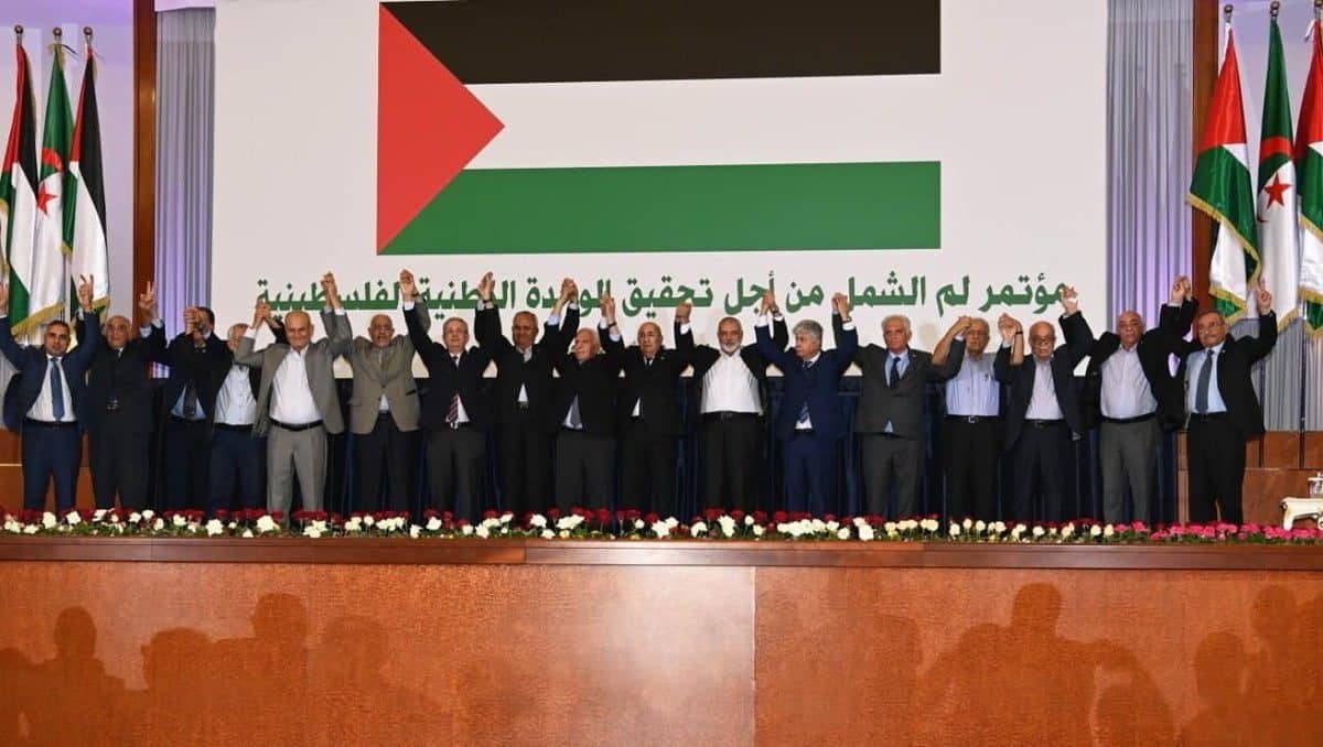 Unité palestinienne face aux israéliens : Tout savoir sur la signature de la déclaration d’Alger