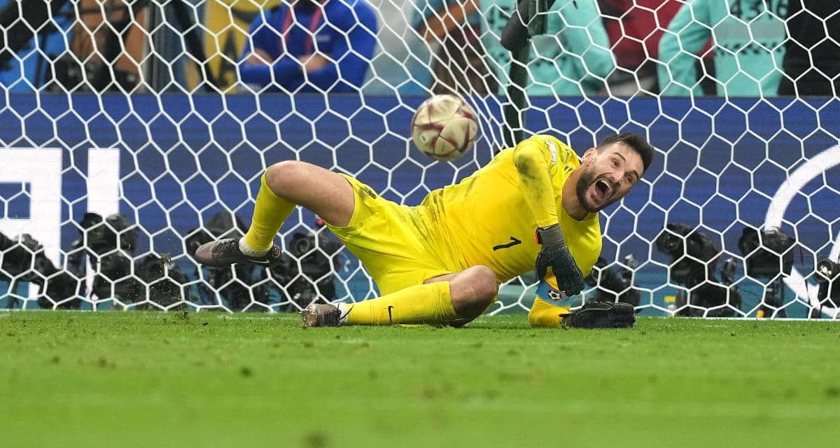 Daniel Riolo fracasse Hugo Lloris:« Il n’en chope jamais une ! »