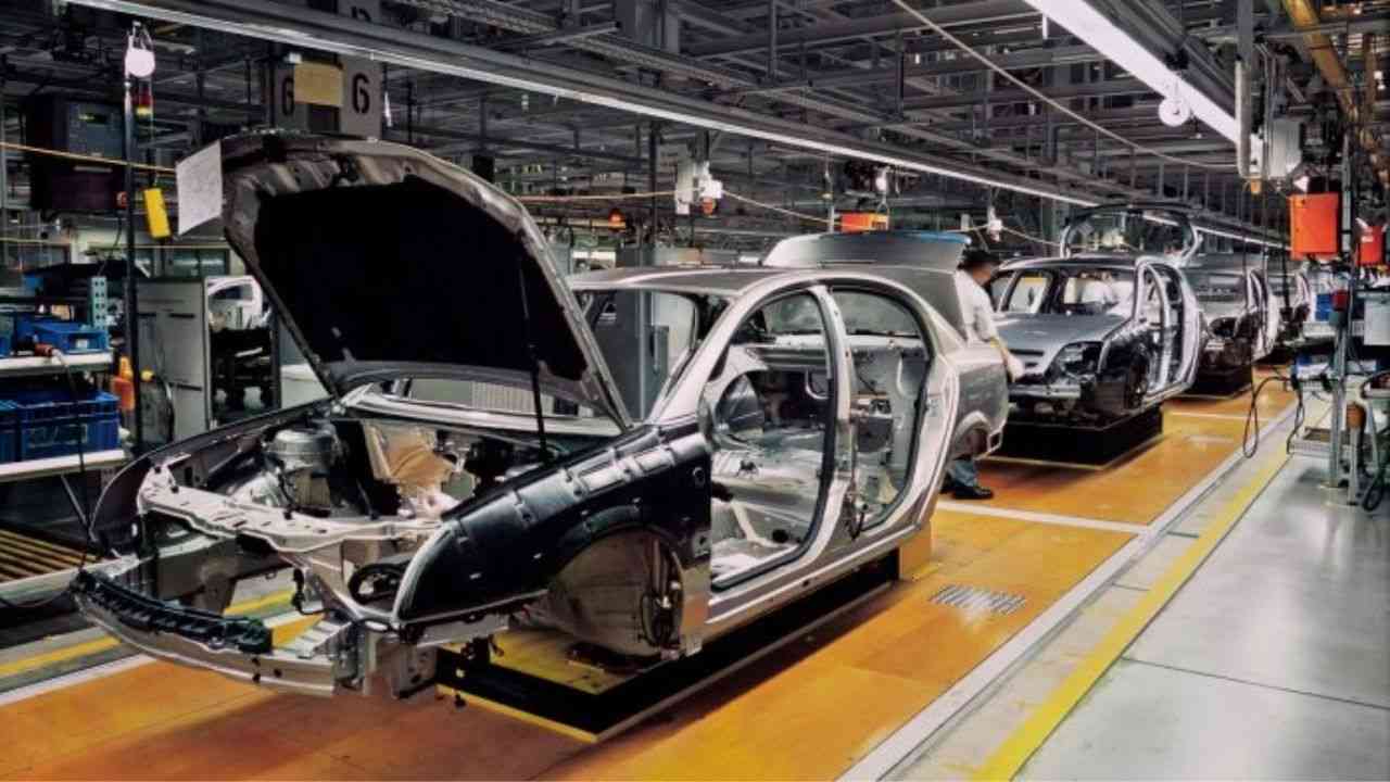 Construction automobile en Algérie : des étudiants en mécanique entreprennent la production des composants Construction automobile en Algérie : des étudiants en mécanique entreprennent la production des composants