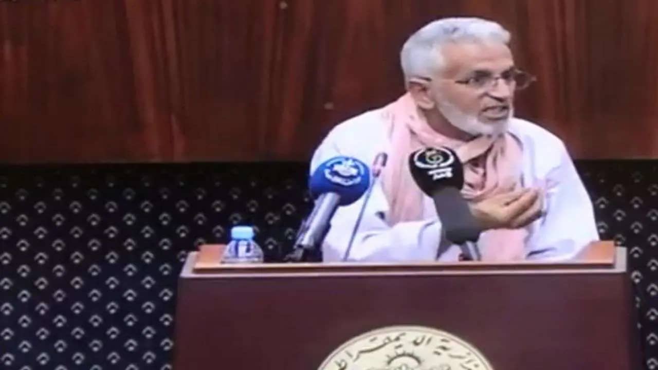 Impressionnant ! le salaire des députés en Algérie fortement revalorisé. Découvrez la raison de cette augmentation. Impressionnant : le salaire des députés en Algérie fortement revalorisé. Découvrez la raison de cette augmentation.