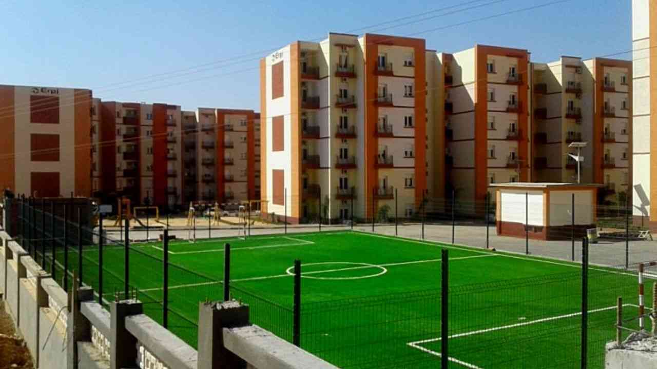 Logement Algérie : A quoi ressemblera le secteur de l’habitat en 2023 ? Réponse dans les lignes à suivre. Logement Algérie : A quoi ressemblera le secteur de l’habitat en 2023 ? Réponse dans les lignes à suivre.