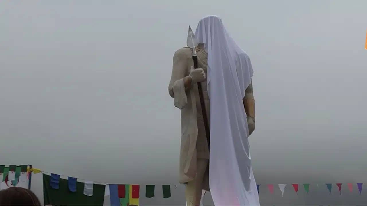 Kabylie : la statue inaugurée à Tizi-Ouzou provoque la polémique pour cette raison Kabylie : la statue inaugurée à Tizi-Ouzou provoque la polémique pour cette raison