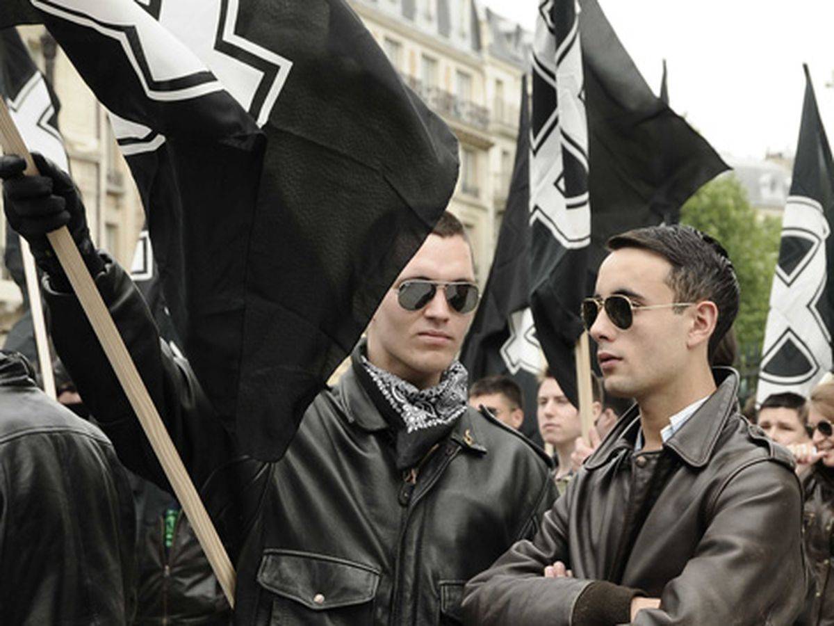 Deux militants d'extrême droite, dans les mailles de la justice à cause de ceci… Deux militants d'extrême droite, dans les mailles de la justice à cause de ceci…