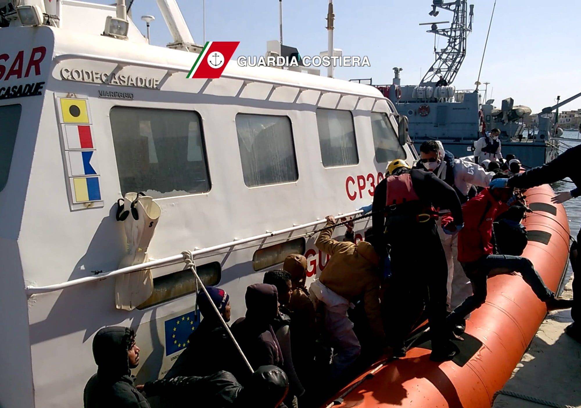 Immigration clandestine : l’Union Européenne est impatiente d’expulser les migrants illégaux. Immigration clandestine : l’Union Européenne est impatiente d’expulser les migrants illégaux.