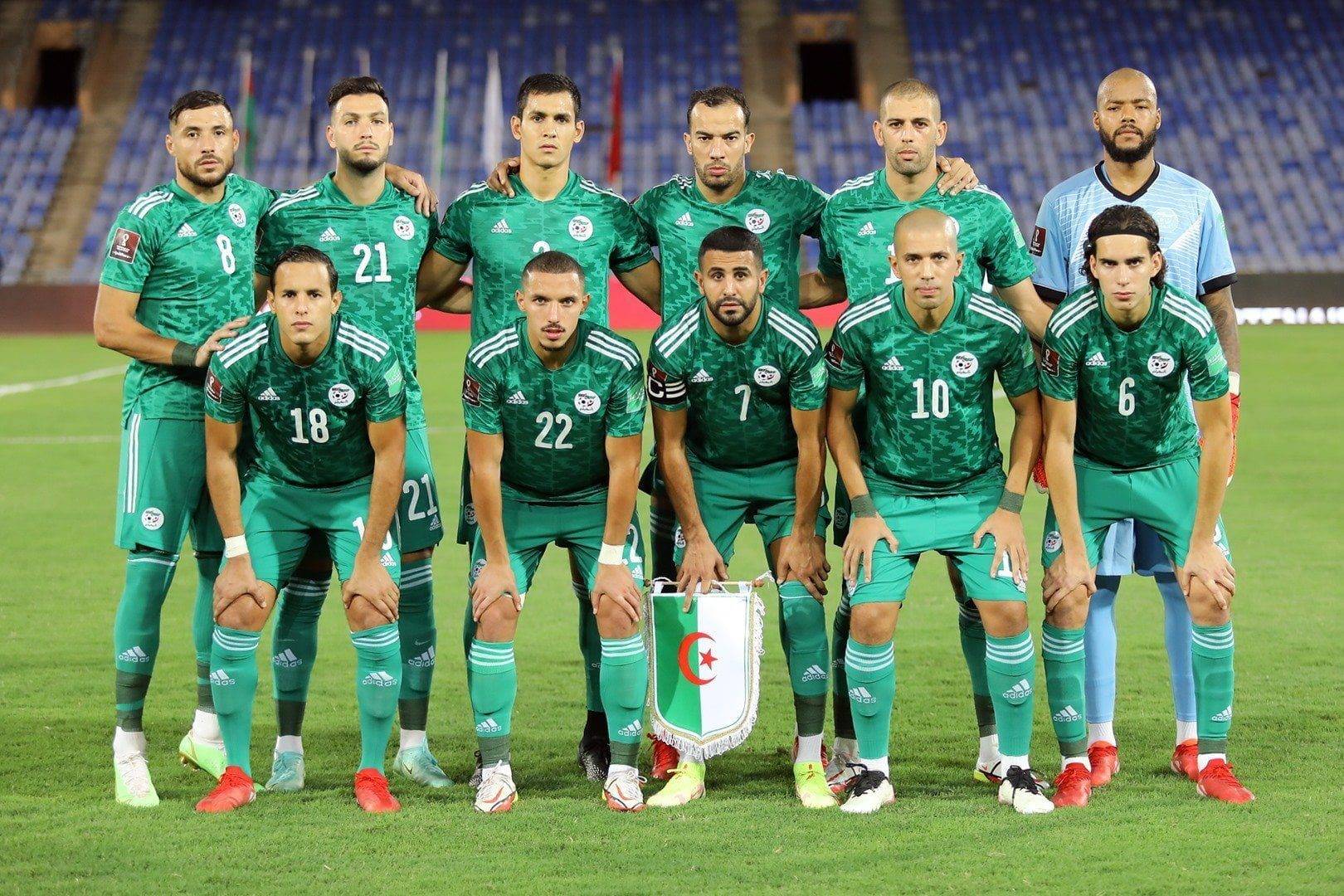 Ouganda vs Algérie : Petkovic dans l'incertitude, les enjeux de l'éliminatoire pour la Coupe du Monde 2026