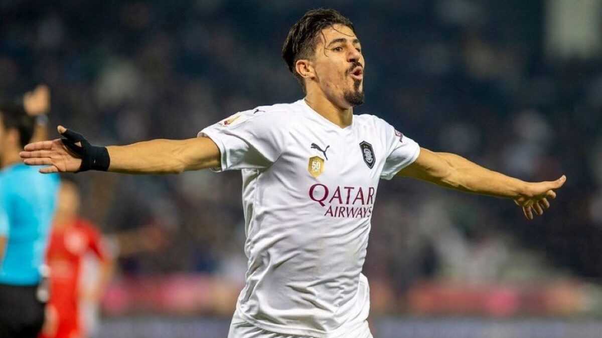Baghdad Bounedjah honoré par les supporters d’Al-Sadd : le geste qui force l'admiration