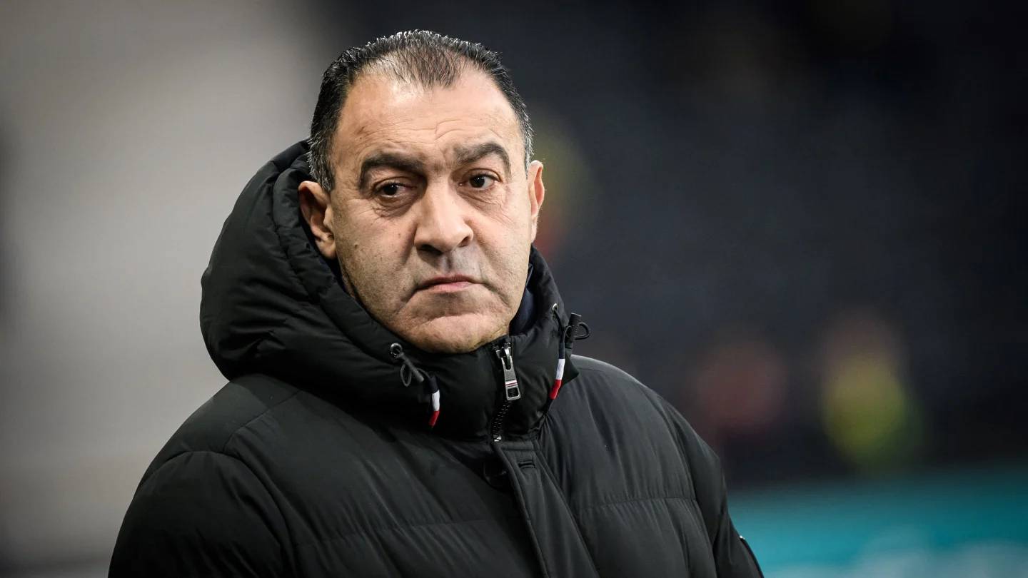 L’entraineur Bouhazama quitte les rangs de Angers