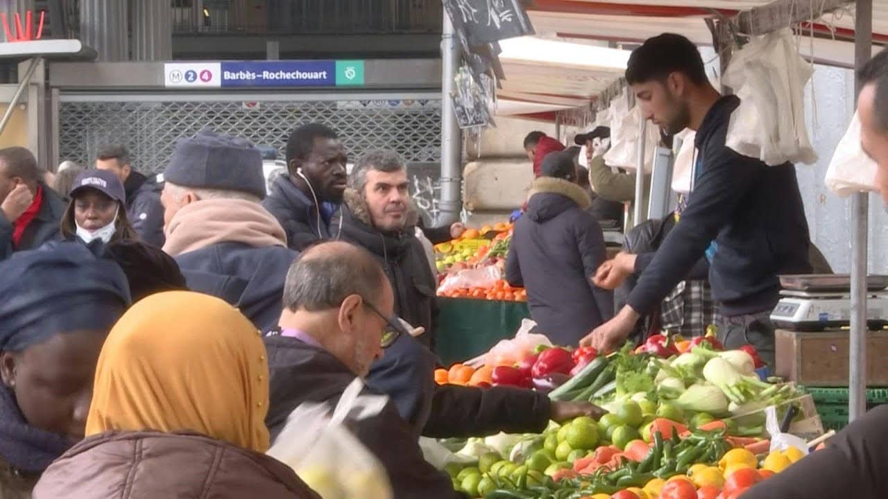 Ramadan à Barbes en France : « C'est comme si tu étais en Algérie » un visiteur s’extasie Ramadan à Barbes: un visiteur s’extasie