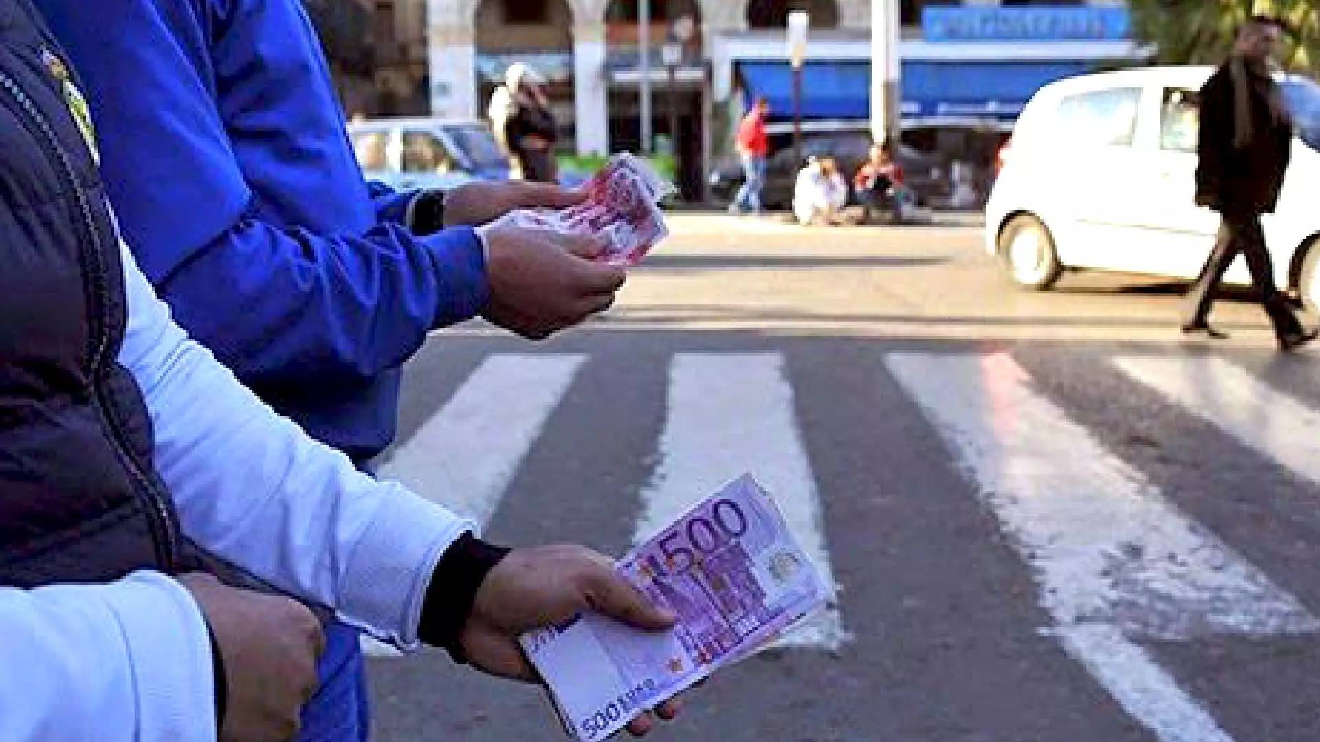 Algérie : le marché noir des devises très menacé « Il faut le fermer ?»