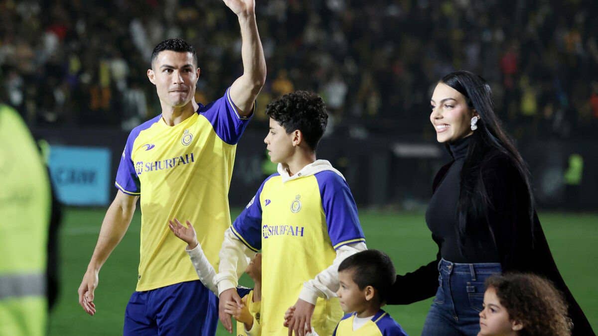 Après l'Arabie saoudite, Ronaldo prend la direction de Singapour