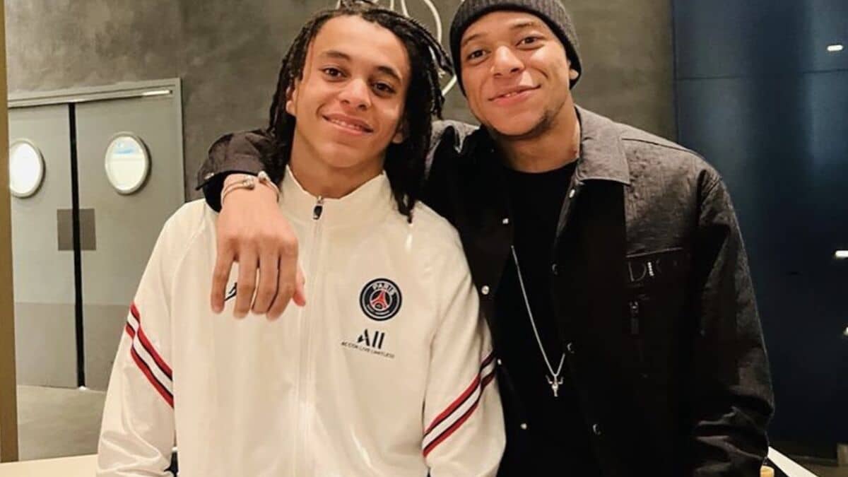 Mbappé écarté de l’équipe de France Mbappé écarté de l’équipe de France