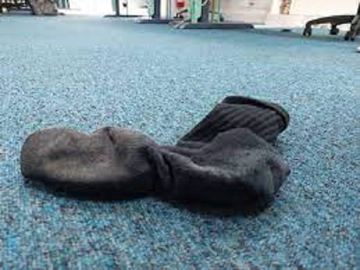 Arrestation d'un cambrioleur Algérien en France : quand une chaussette dit non au vole