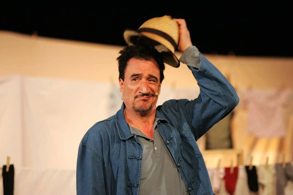 Le comédien Fellag assome Air Algérie : j'ai pris l'avion avec Air Algérie et trois jours plus tard, je suis arrivé à Orly... Fellag
