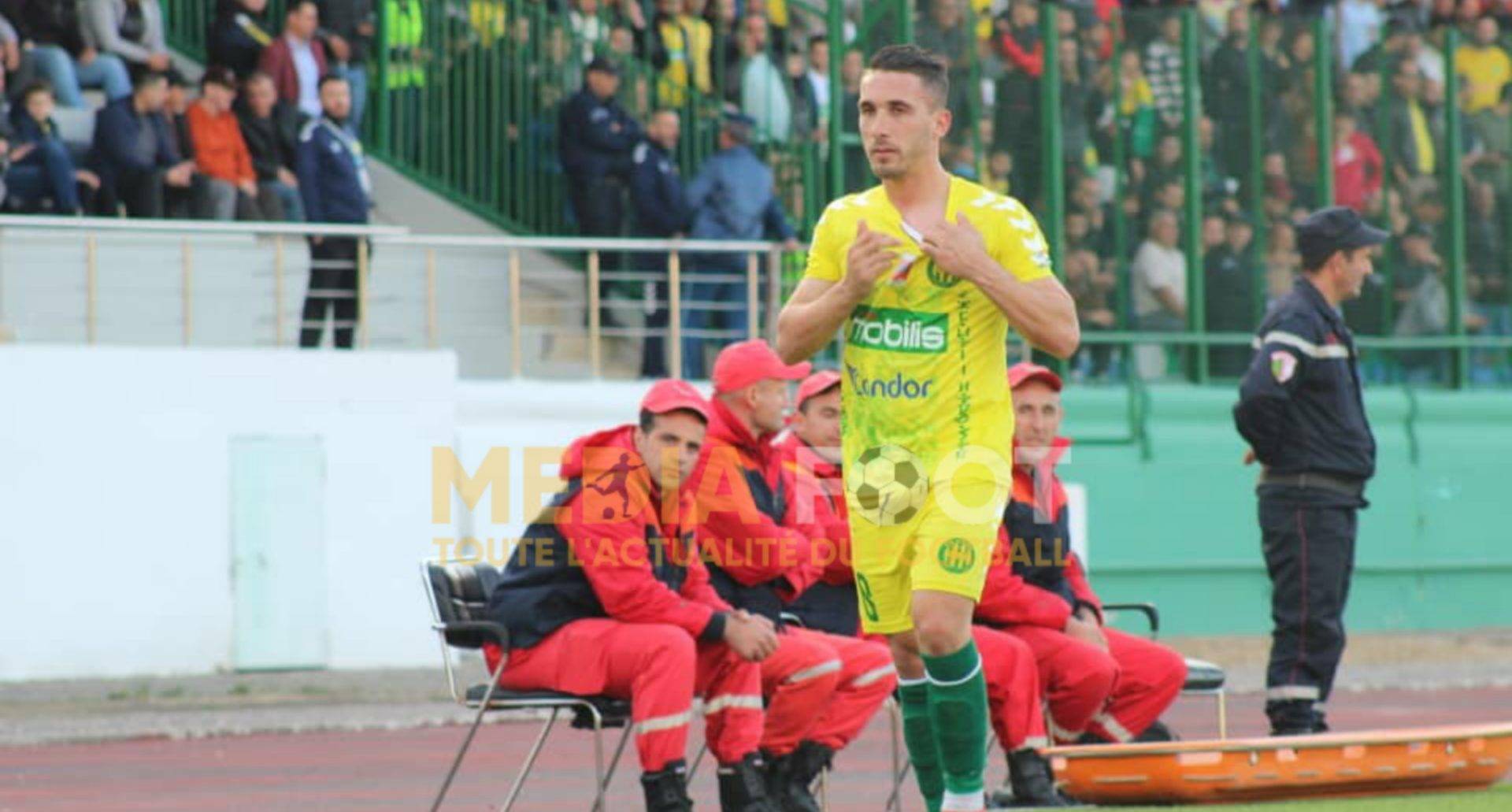 Juba Oukaci  résilie son contrat et quitte la JS Kabylie.