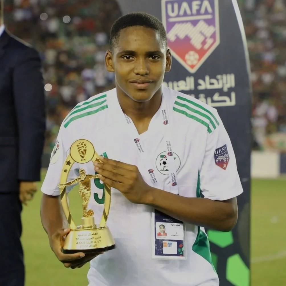 Algérie : Meslem Anatouf change de club Algérie : Meslem Anatouf change de club