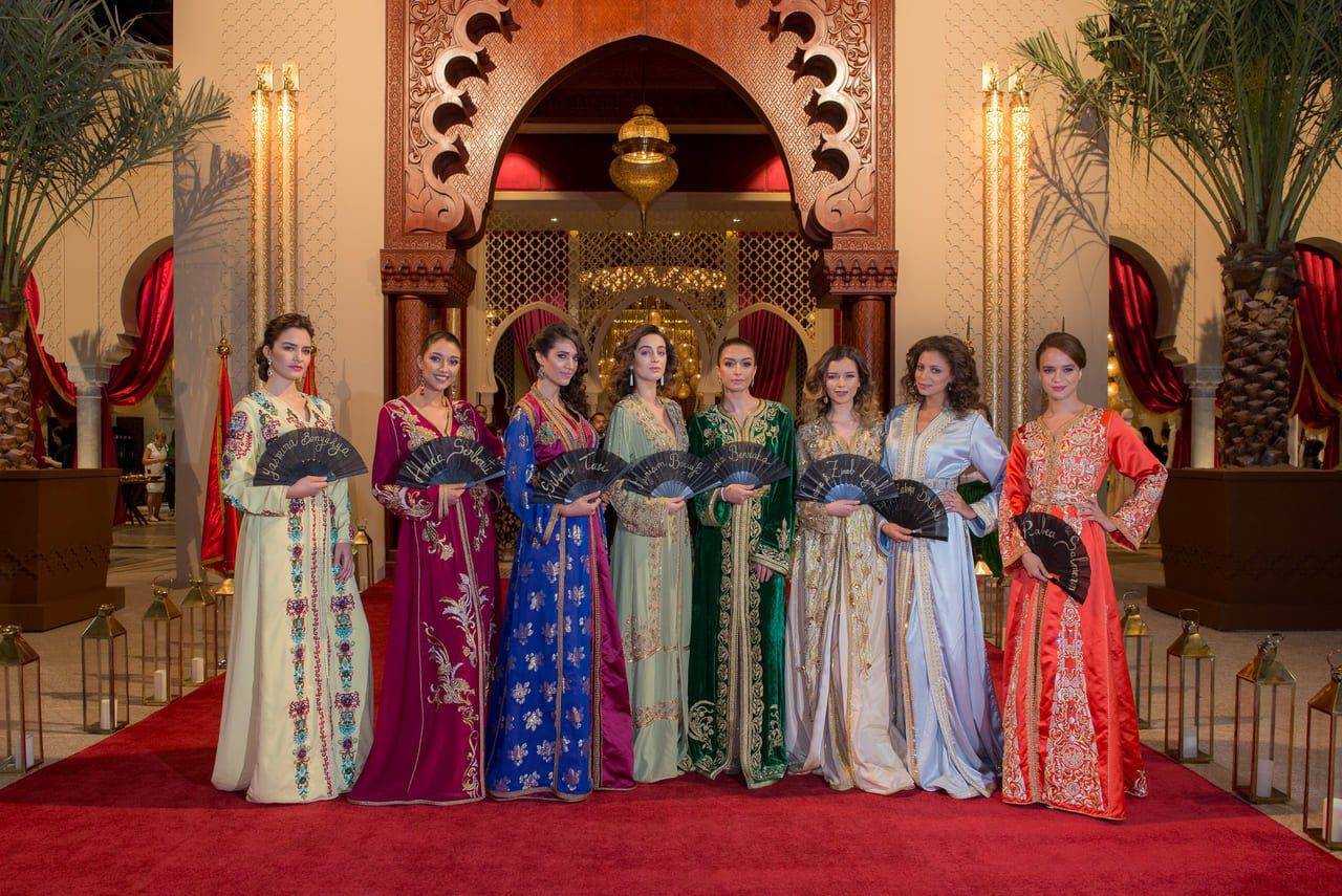Savez vous qu'en 2022, l’Algérie avait reconnu la marocanité du caftan ? Savez vous qu'en 2022, l’Algérie avait reconnu la marocanité du caftan ?