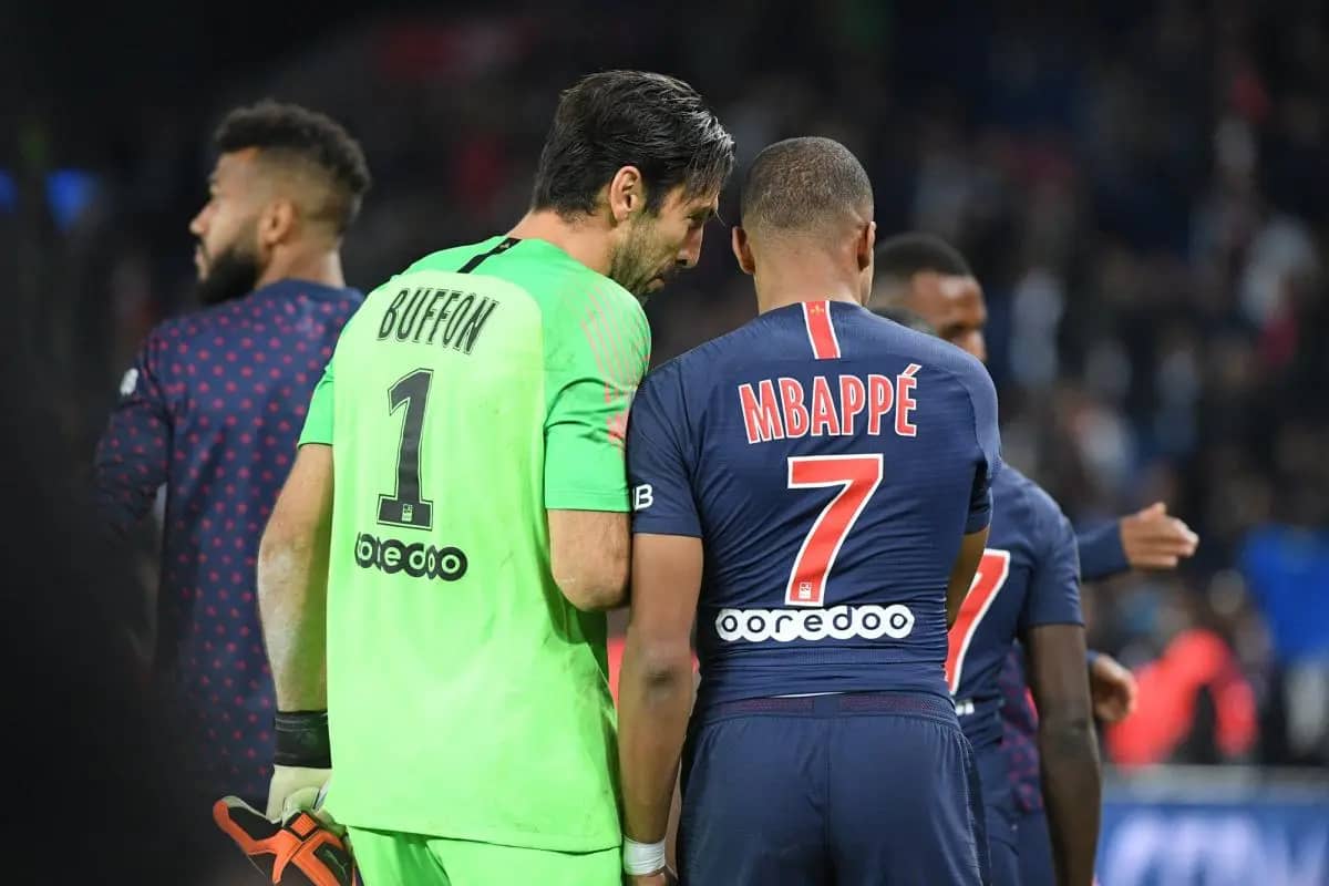 Kylian Mbappé rend un vibrant  hommage à Buffon