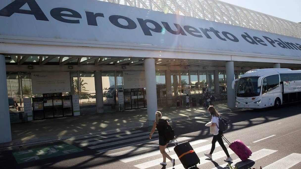 Palma : un Algérien arrêté pour le vol ciblé de touristes à l'aéroport Arrestation à Palma : un Algérien appréhendé pour le vol ciblé de touristes à l'aéroport