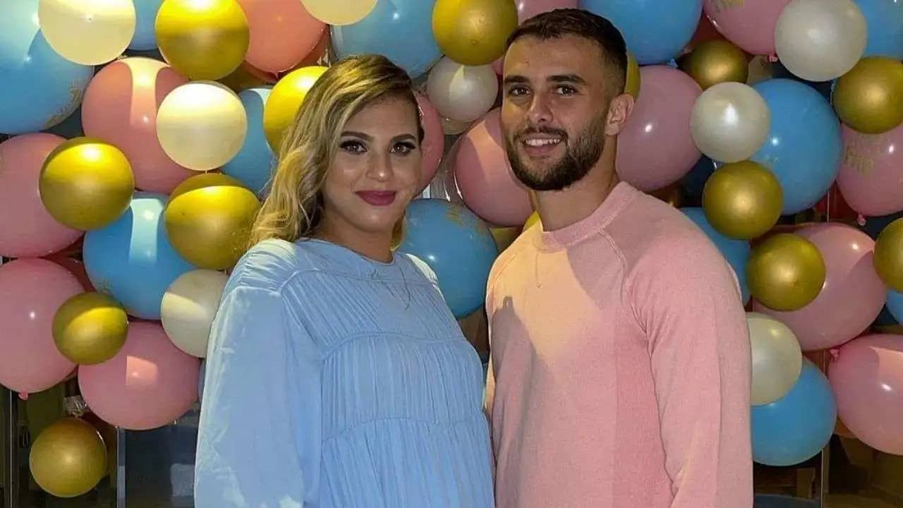 Rupture entre Tayeb MEZIANI et Malak?