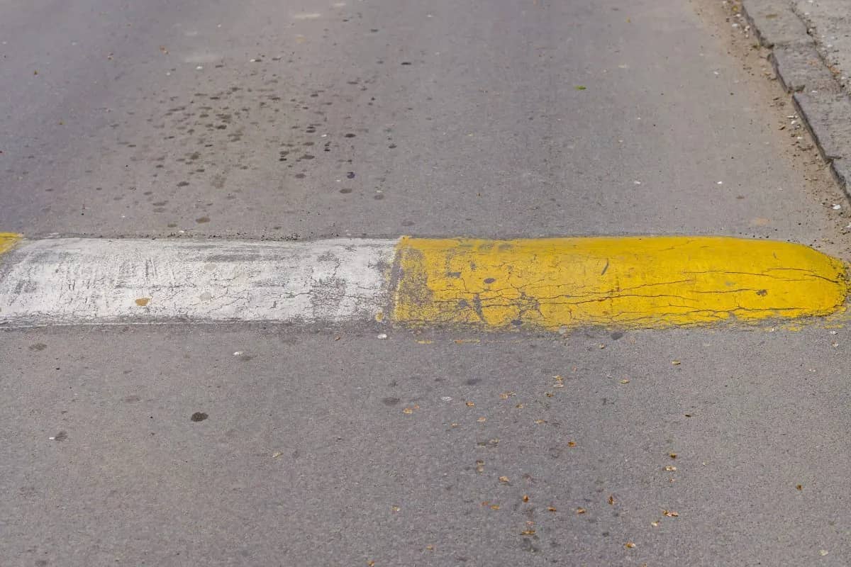 Une Algérienne de France trouve horrible ces choses en Algérie