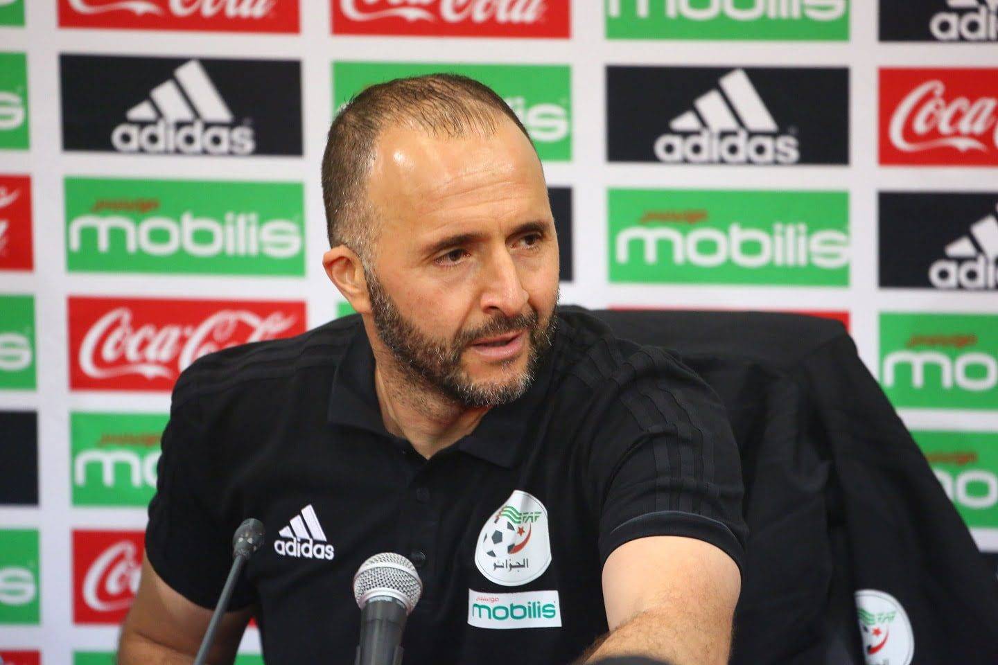 Préparatifs CAN 2023 : Djamel Belmadi confronté à des défis majeurs, entre blessures, transferts incertains et contrats en suspens.