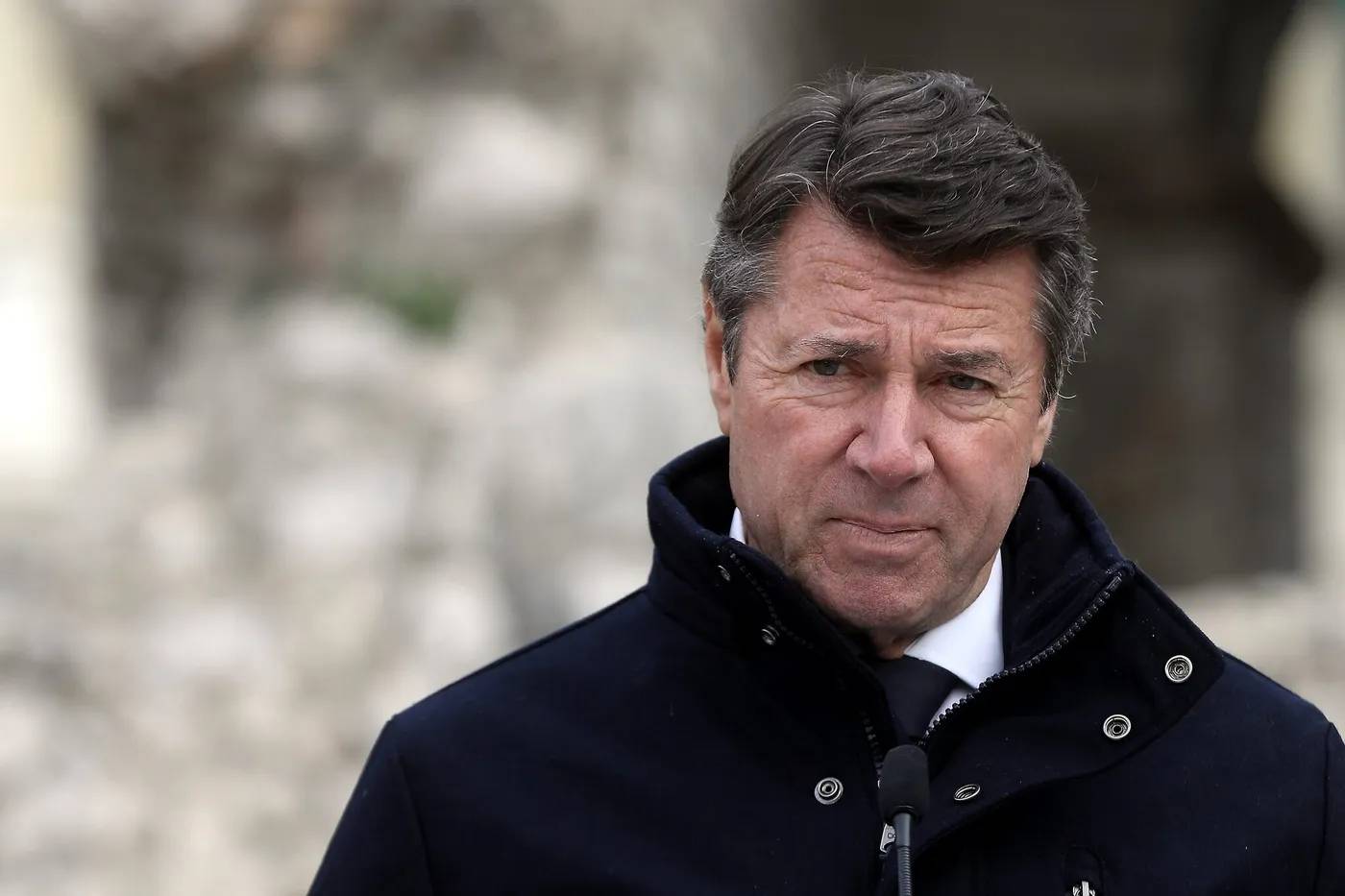 France: le maire de Nice s'en prend à des enfants effectuant la prière