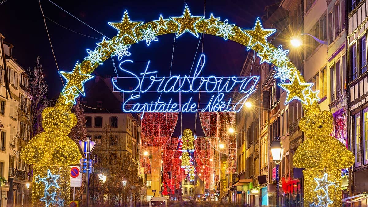 Strasbourg, capitale des festivités hivernales en Europe : Découvrez le charme du marché de Noël