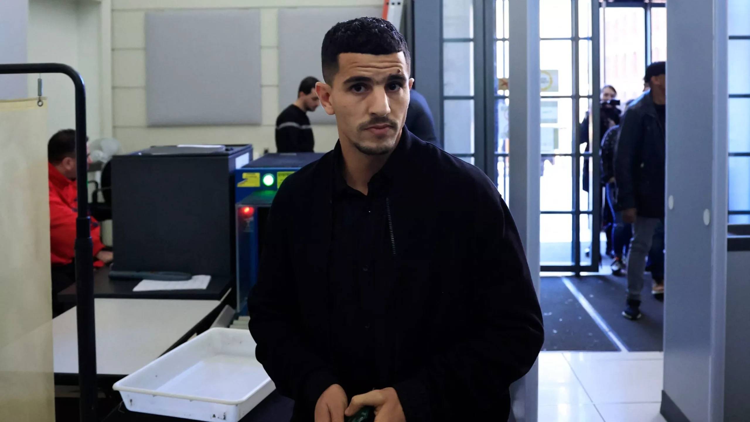 Youcef Atal déclare