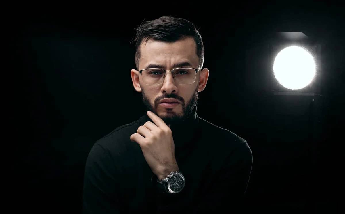 Mohamed Lamine Mehri, voix off Algérienne, remporte le prix de la meilleure voix off Arabe aux USA