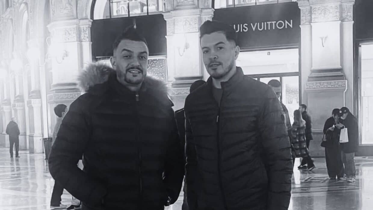 Adieu à deux Étoiles Algériennes : Mohamed Bousmaha et Amine La Colombe, héros de la culture, reviennent en terre sacrée