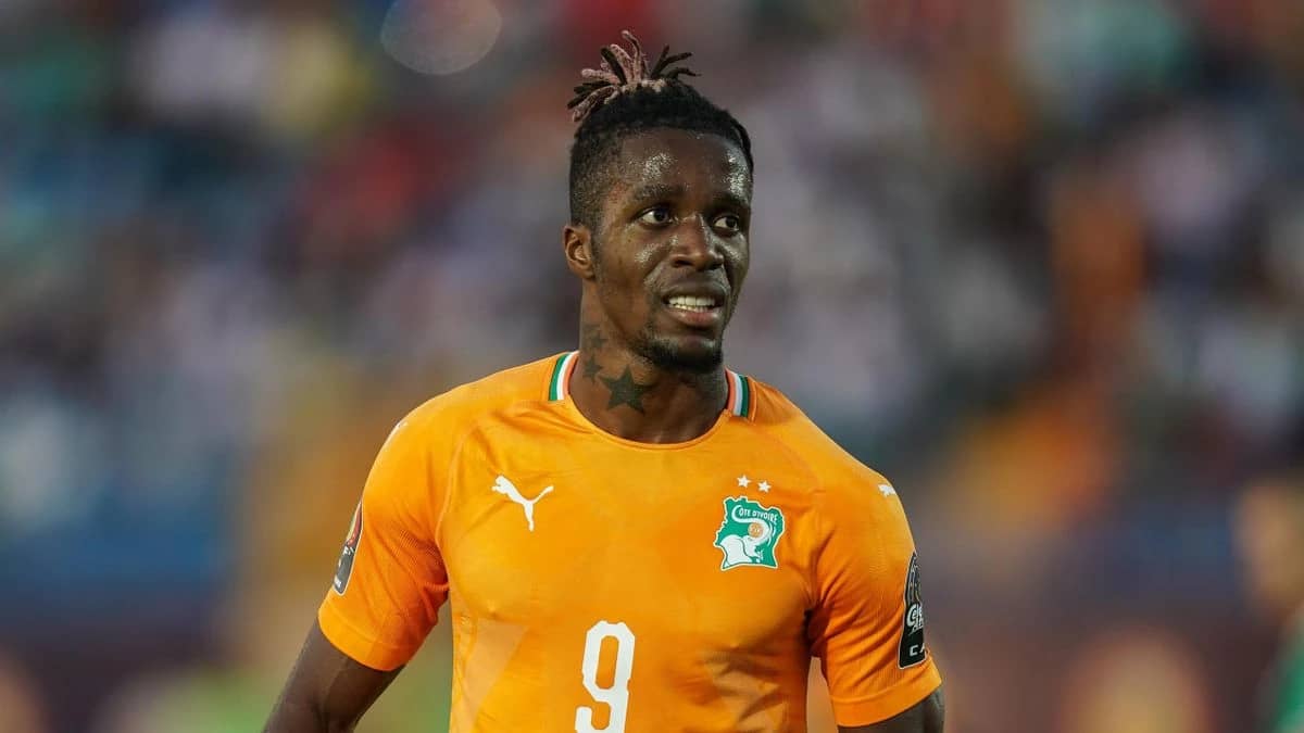 CAN 2023: Wilfried Zaha malgré sa non convocation, fait preuve de "Fair-play" CAN 2023: Wilfried Zaha malgré sa non convocation, fait preuve de "Fair-play"
