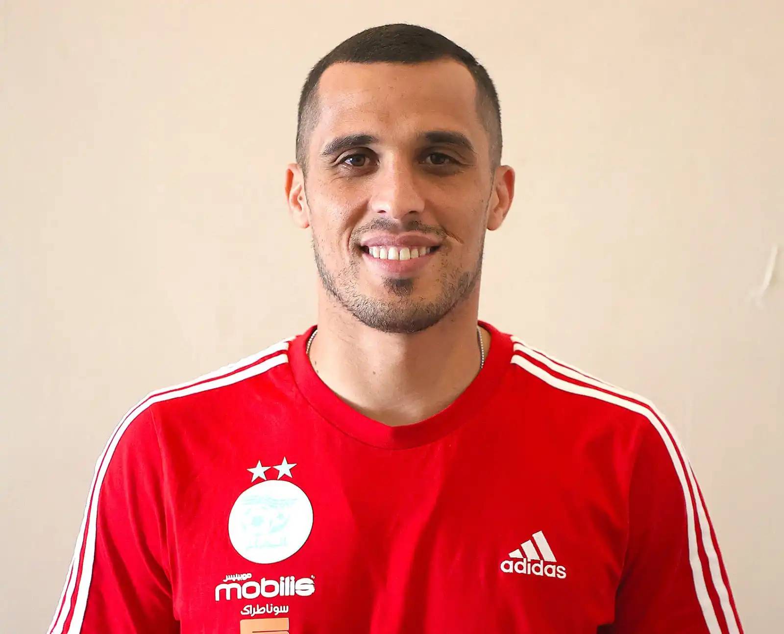 CAN 2023 : Mustapha Zeghba visité par la providence, à quelques jours de la compétion CAN 2023 : Mustapha Zeghba visité par la providence