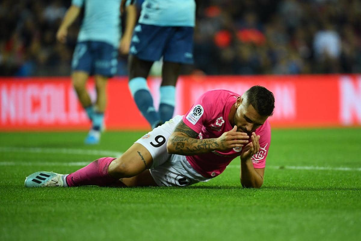 Après une crise d’épilepsie, Andy Delort envisage un retour en Ligue 1 : Un choix audacieux après avoir frôlé la mort