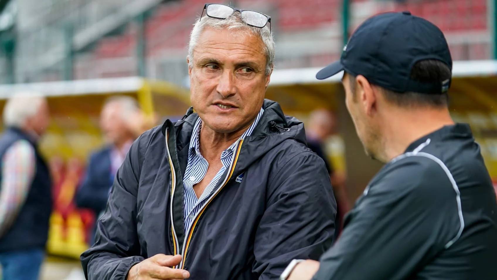 Bernard Casoni postule pour coacher l'Algérie après le départ de Djamel Belmadi Bernard Casoni postule pour coacher l'Algérie après le départ de Djamel Belmadi