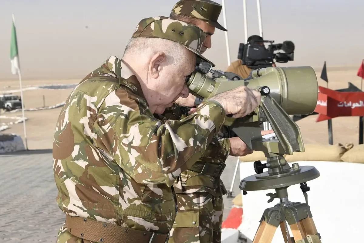 Démonstration de puissance à la frontière avec le Mali : Retour sur l’exercice « Tempête du Hoggar 2024 » de l&rsquo;armée algérienne