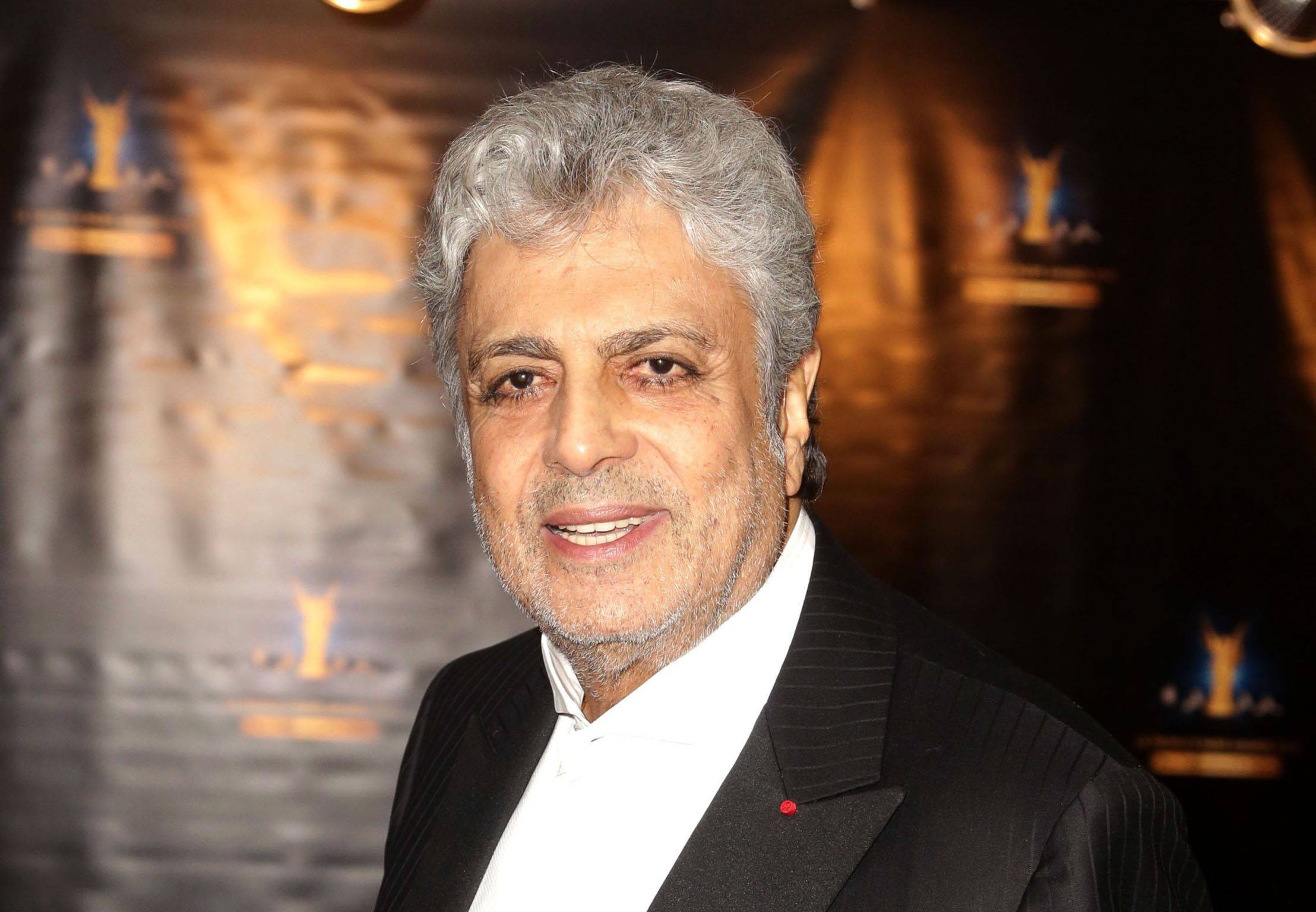 Enrico Macias : encore un pays qui lui dit non